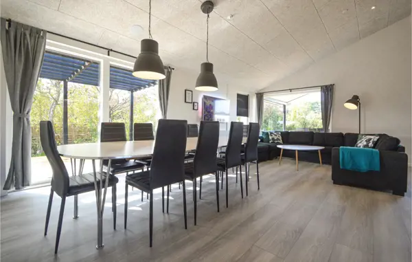 Bild 10 von 24