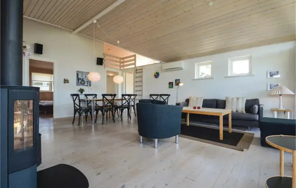 Bild 2 von 20