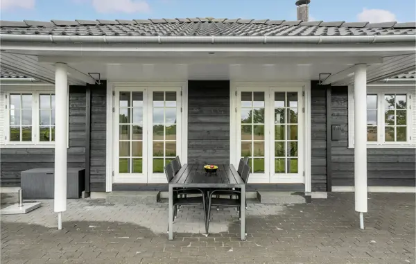 Bild 10 von 27