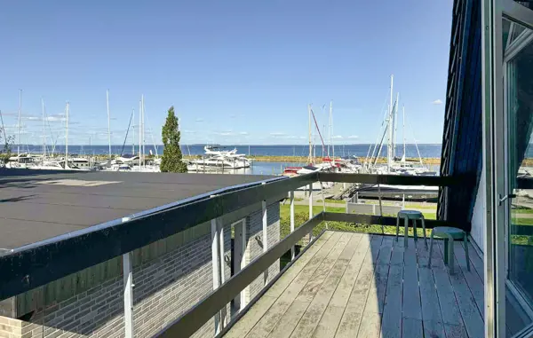 Bild 2 von 26
