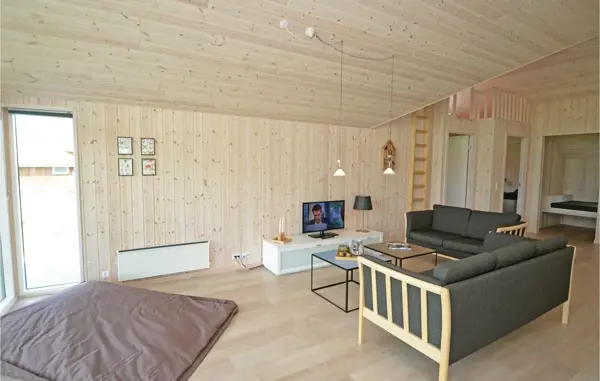 Bild 6 von 18