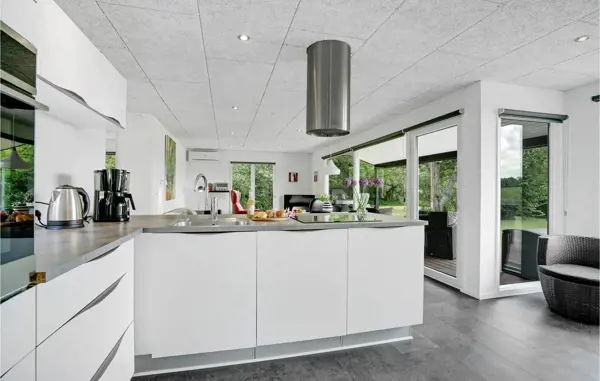 Bild 9 von 34