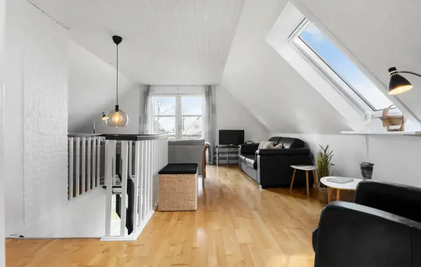 Bild 8 von 25