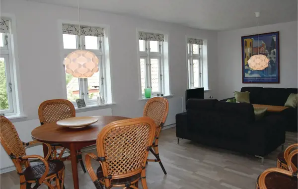 Bild 6 von 18