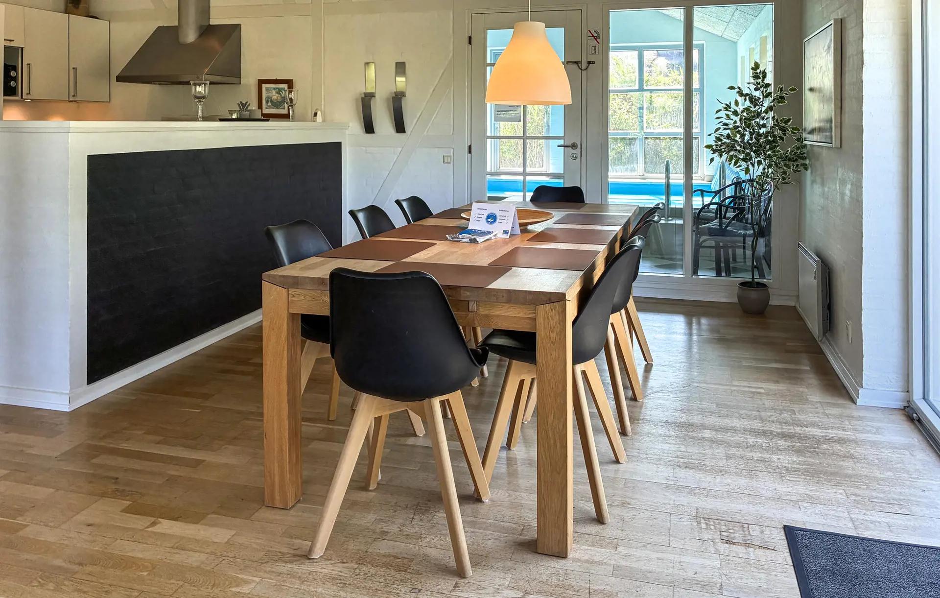 Bild 16 von 25