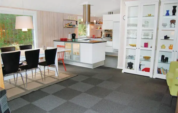 Bild 2 von 15
