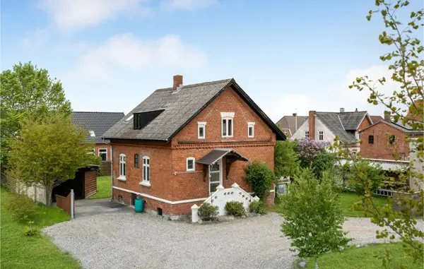 Bild 12 von 32