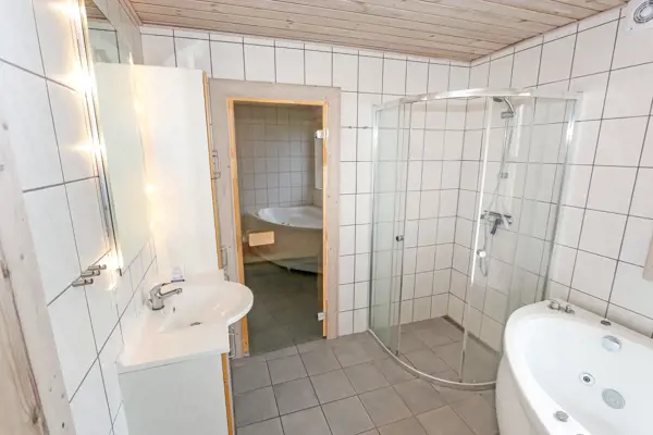 Bild 16 von 27