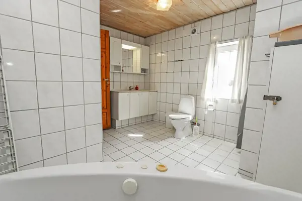 Bild 16 von 25