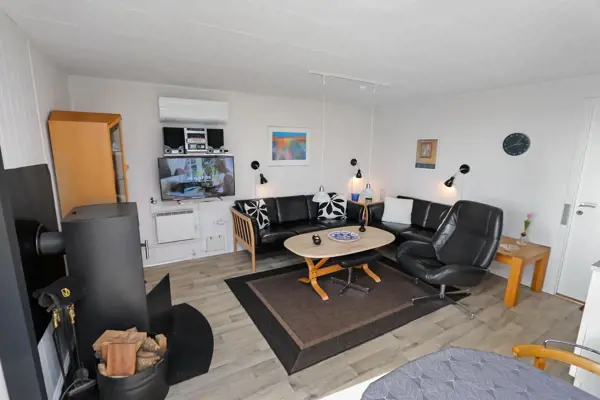 Bild 7 von 25