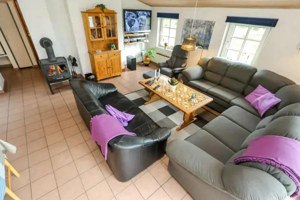 Bild 12 von 30