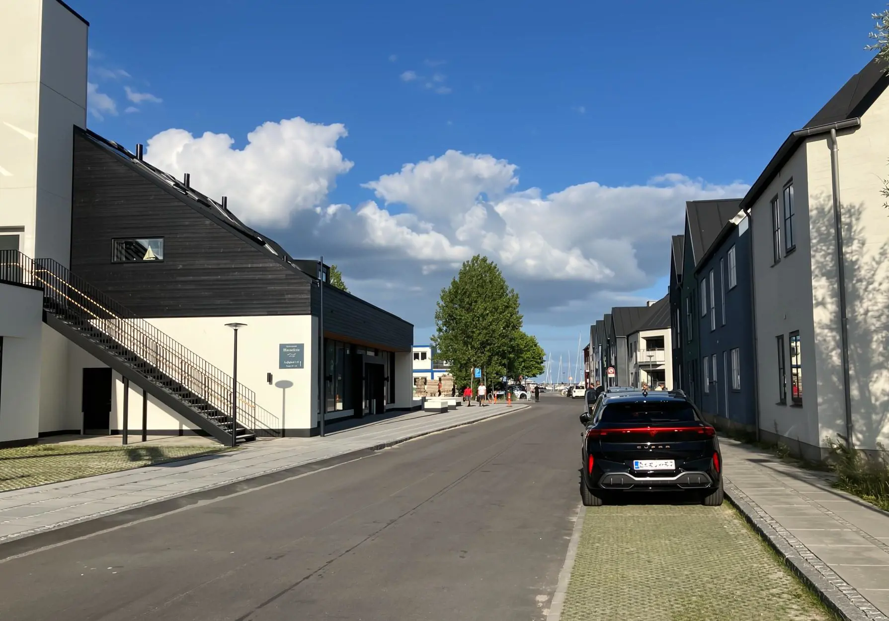 Bild 12 von 48