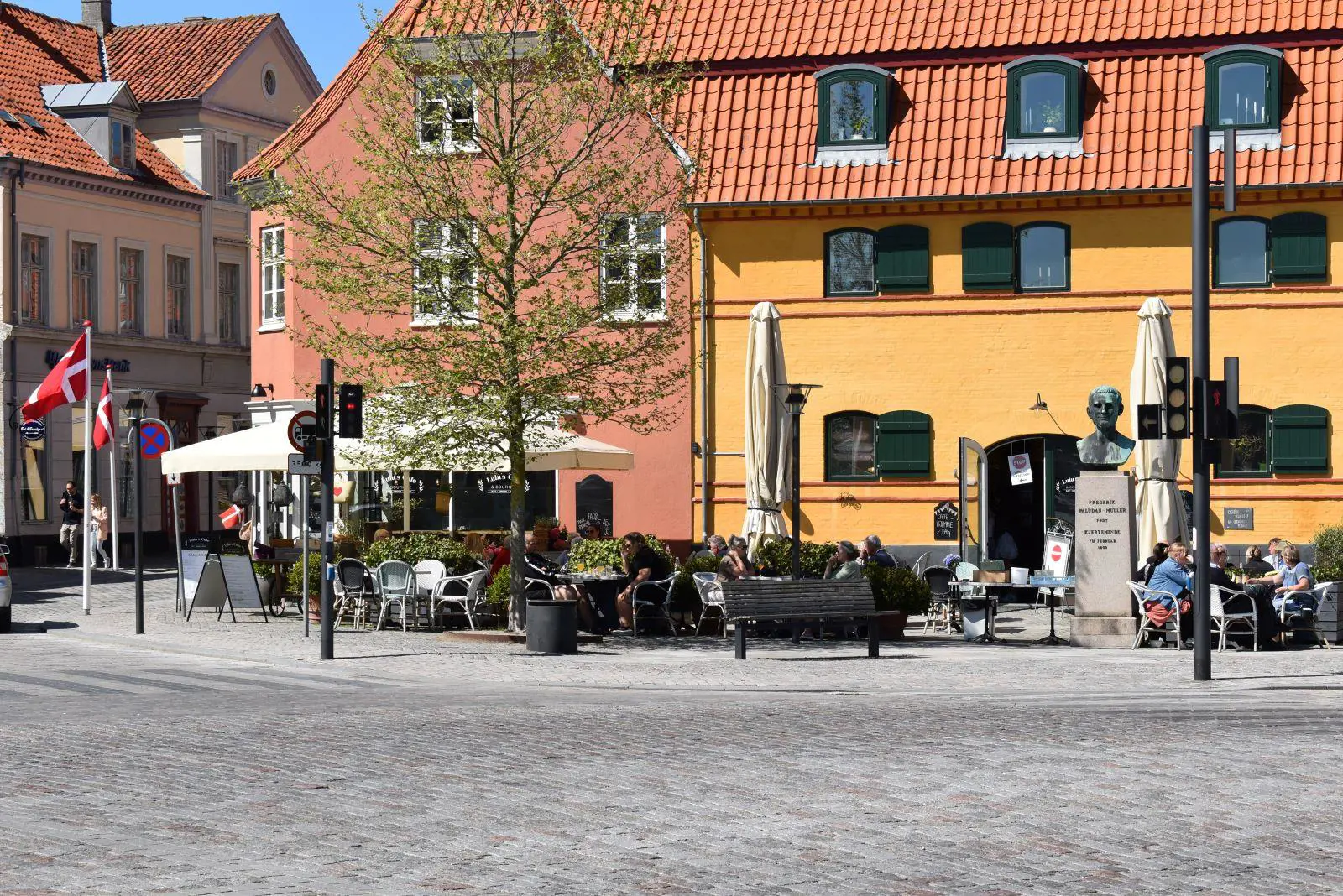 Bild 30 von 38