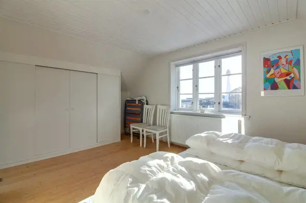 Bild 10 von 25