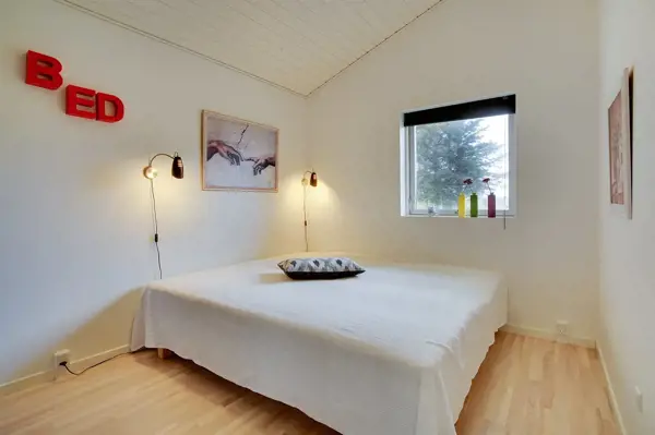 Bild 10 von 18