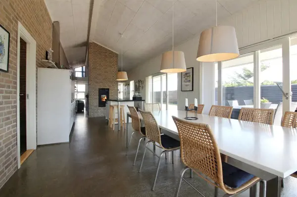 Bild 12 von 25