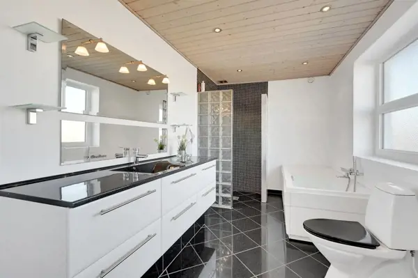 Bild 17 von 33