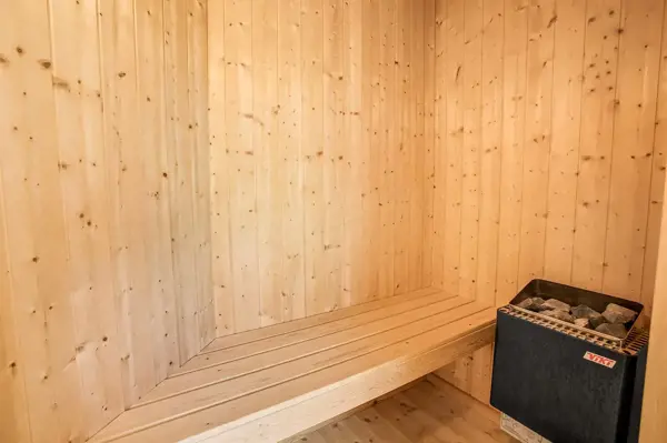 Bild 14 von 25