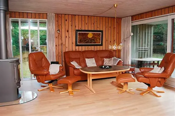 Bild 2 von 24