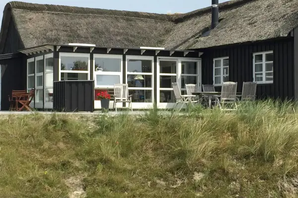 Bild 2 von 26