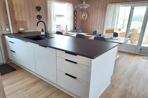 Bild 10 von 25