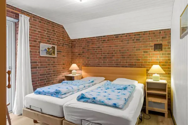 Bild 11 von 18