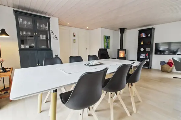 Bild 15 von 30