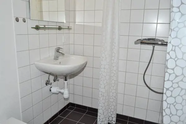 Bild 6 von 9