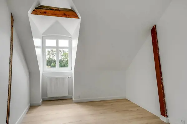 Bild 25 von 44
