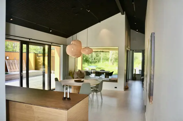 Bild 14 von 33