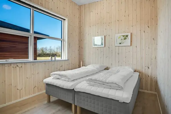 Bild 15 von 28
