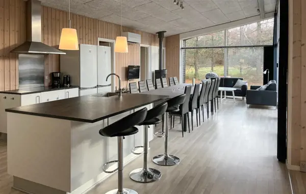 Bild 2 von 10