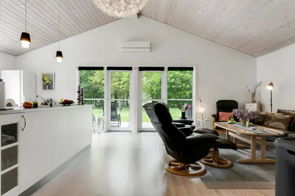 Bild 10 von 25