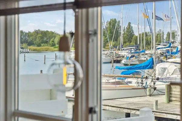 Bild 15 von 28