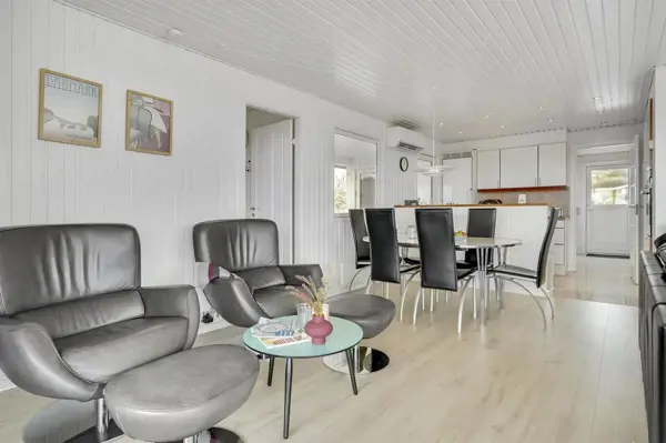 Bild 6 von 24