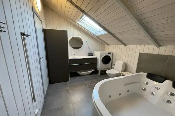 Bild 9 von 25