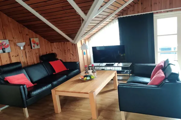 Bild 12 von 26