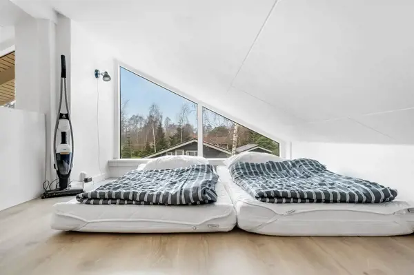 Bild 27 von 44