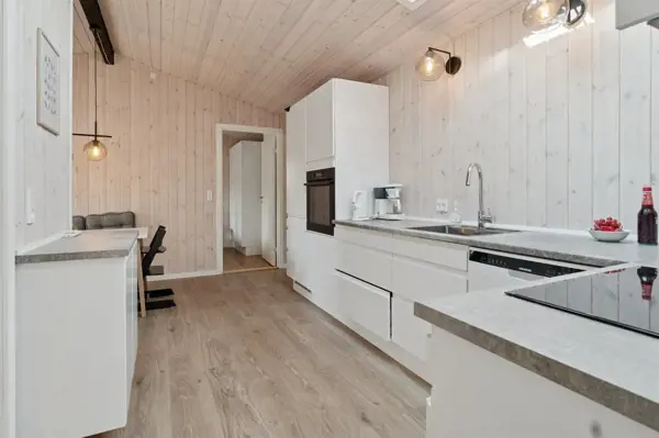 Bild 10 von 27