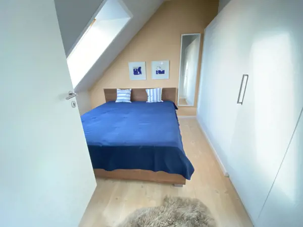 Bild 6 von 16