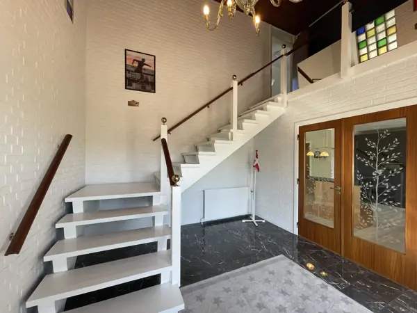 Bild 6 von 18