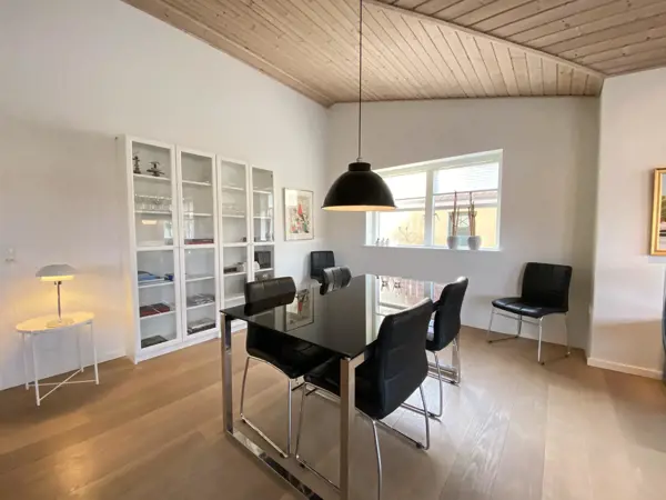 Bild 7 von 25