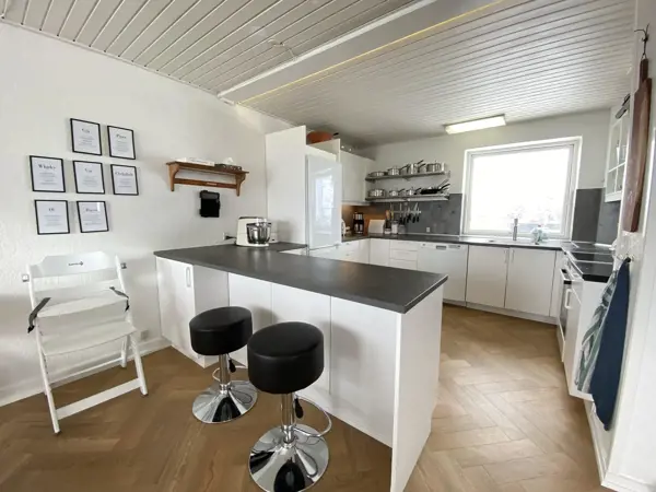 Bild 6 von 25