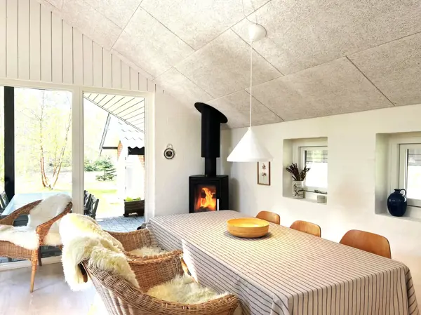 Bild 2 von 24
