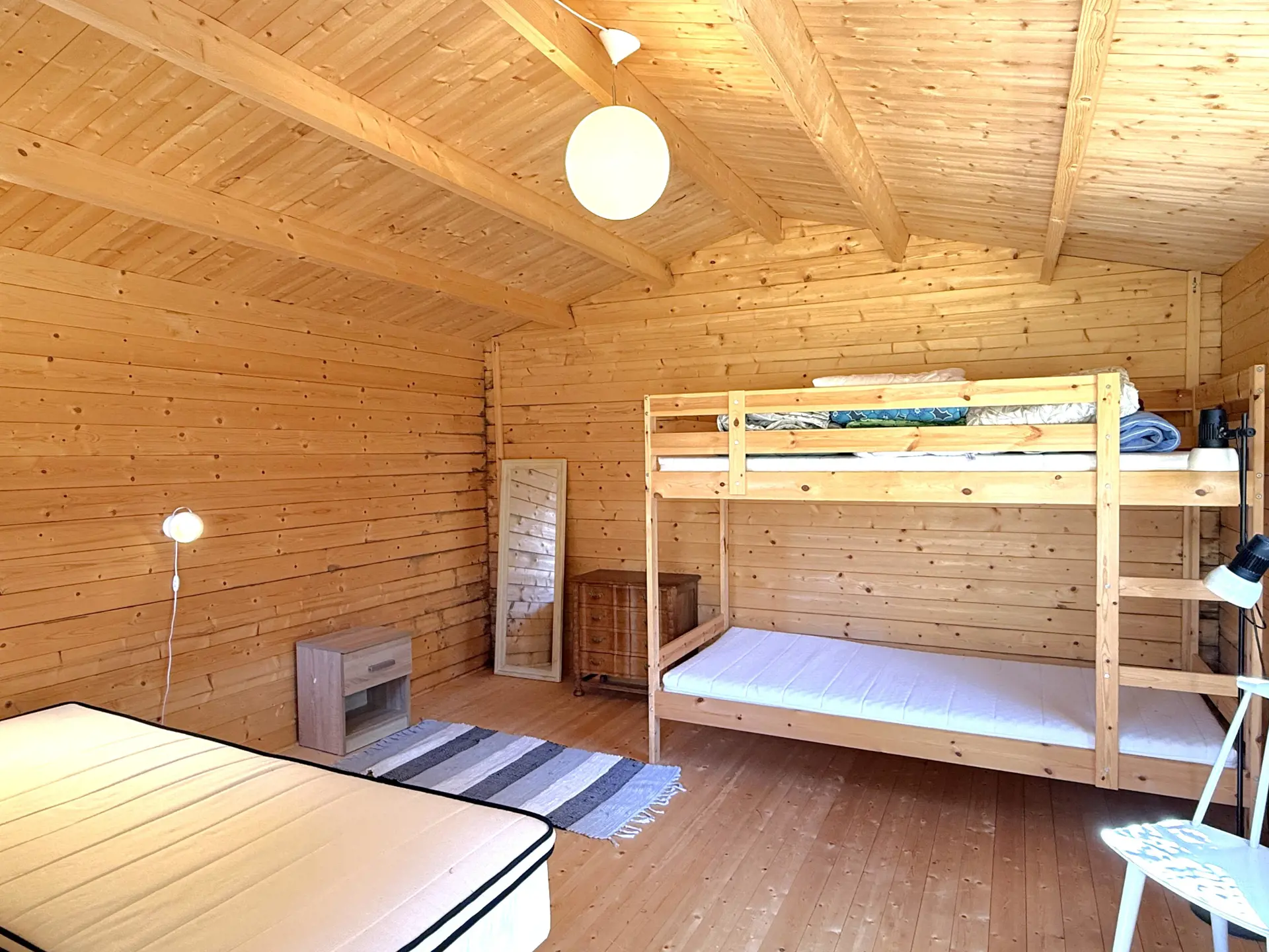 Bild 12 von 16