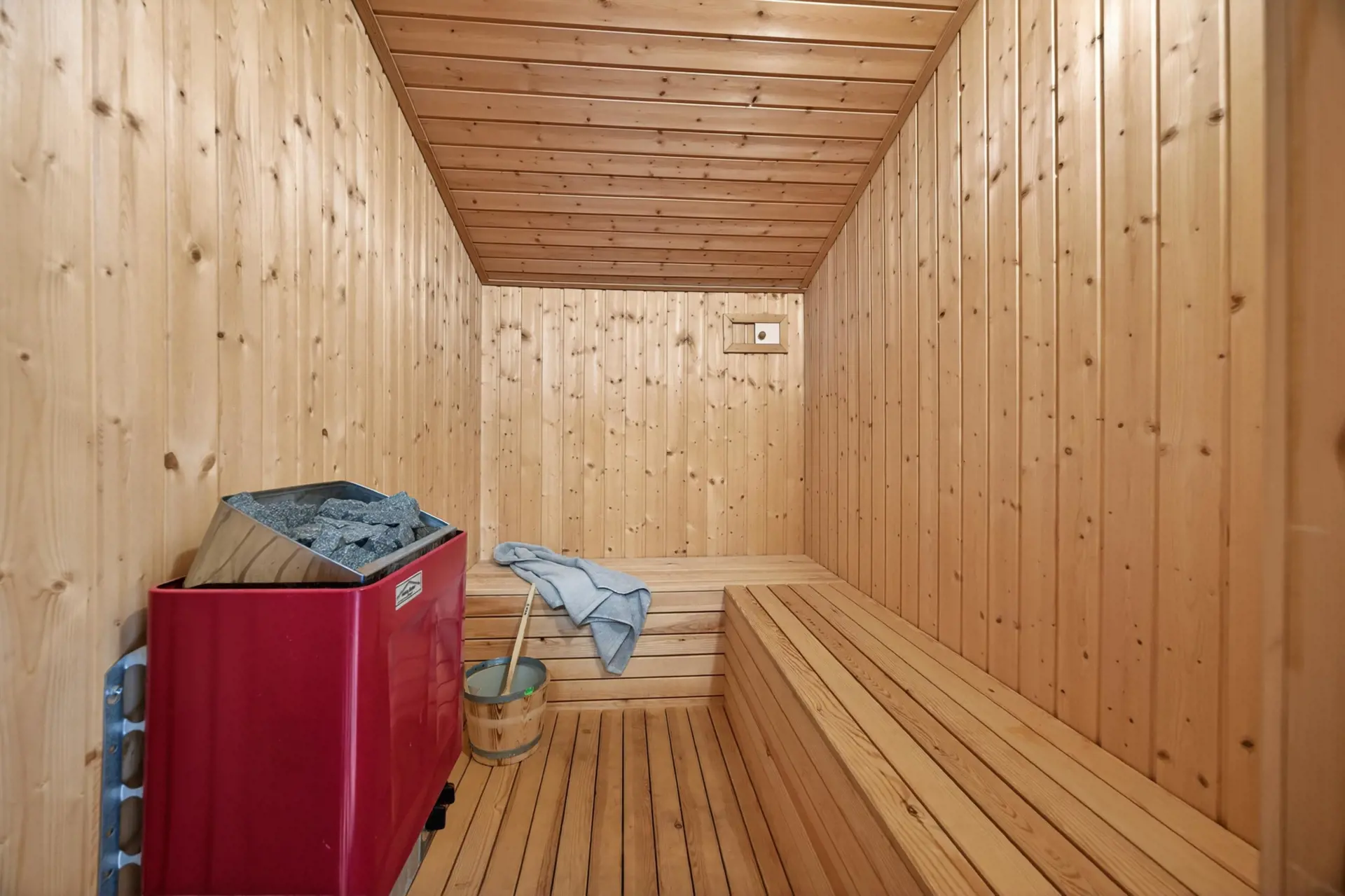 Bild 18 von 34